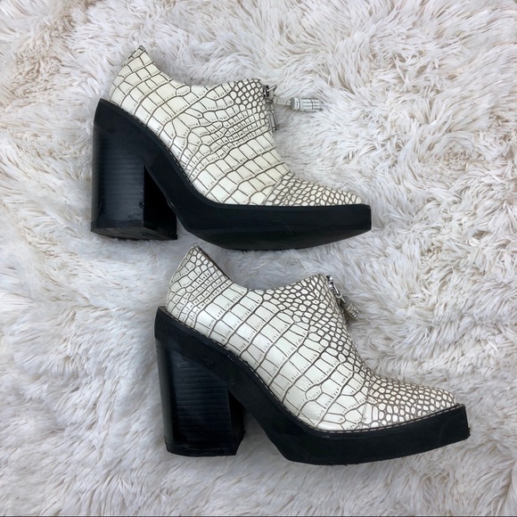 Jeffrey Campbell Fink Whit Croc Booties Size 8 - Picture 4 of 8